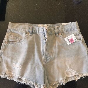 We The Free now or never Shorts